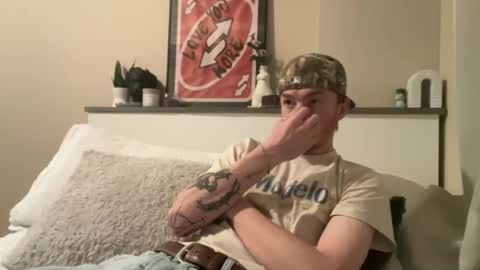 Snapshot of 26sneakers chatting on February 6, 2025, 12:43 am 26sneakers online show from February 6, 2025, 12:43 am