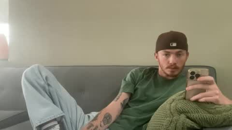 Snapshot of 26sneakers chatting on September 30, 2025, 10:37 pm 26sneakers online show from September 30, 2025, 10:37 pm