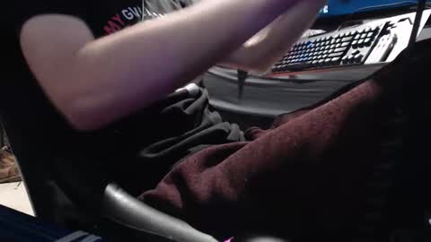 cheif online show from December 5, 2025, 1:25 am