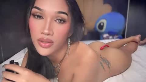Snapshot of 2damnh0t_slut chatting on August 2, 2026, 3:54 pm haduki online show from August 2, 2026, 3:54 pm