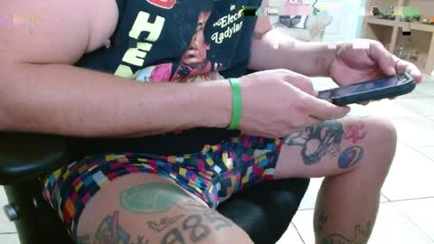 ThrillBilly online show from May 6, 2026, 11:43 pm