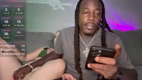 Snapshot of 2for5uncut chatting on October 3, 2025, 4:09 am RR UnCut online show from October 3, 2025, 4:09 am