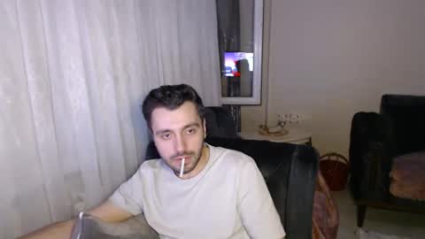 Snapshot of 2handsomeman chatting on May 30, 2026, 9:12 pm Berk online show from May 30, 2026, 9:12 pm