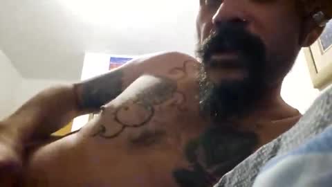 2hrd6969 online show from April 27, 2026, 6:33 am