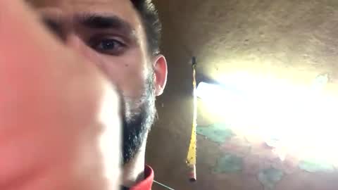Snapshot of 2mikeek chatting on October 14, 2025, 7:53 am 2mikeek online show from October 14, 2025, 7:53 am