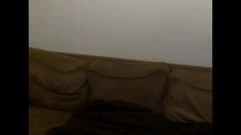 Snapshot of 2small4you83 chatting on December 2, 2025, 3:56 am 2small4you83 online show from December 2, 2025, 3:56 am