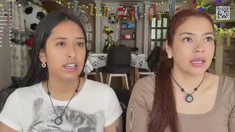 Snapshot of 2summerlove2 chatting on July 11, 2026, 3:04 pm Dalilah and Tarah online show from July 11, 2026, 3:04 pm