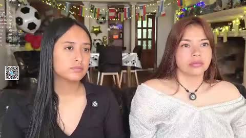 Snapshot of 2summerlove2 chatting on July 17, 2026, 3:07 pm Dalilah and Tarah online show from July 17, 2026, 3:07 pm