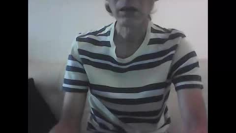 34colombiano34 online show from May 25, 2026, 8:31 am