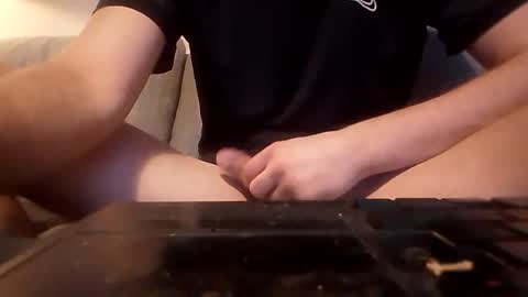 MisterME2025 online show from March 26, 2026, 9:42 pm