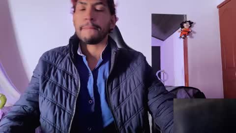 E V I L online show from November 17, 2025, 9:09 pm