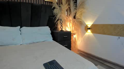 Snapshot of 3x_naxa chatting on January 18, 2026, 1:04 pm 3X NAXAA online show from January 18, 2026, 1:04 pm