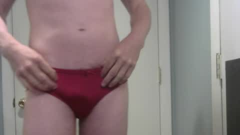 Snapshot of 420pantiesguy chatting on September 14, 2025, 3:44 pm 420pantiesguy online show from September 14, 2025, 3:44 pm