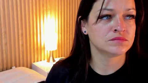 ... .     Angel     . ... online show from September 27, 2025, 12:26 am