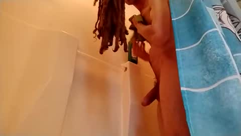 4nocator online show from April 14, 2026, 4:57 pm