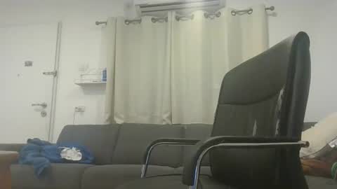 crazy101 online show from January 20, 2025, 4:54 am