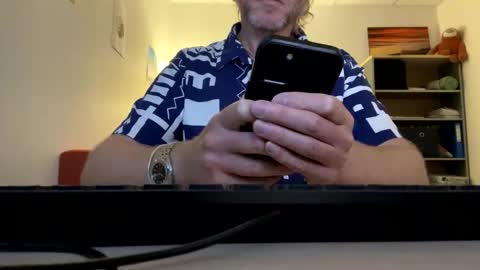 Snapshot of 555tony555 chatting on February 22, 2026, 9:13 pm 555tony555 online show from February 22, 2026, 9:13 pm