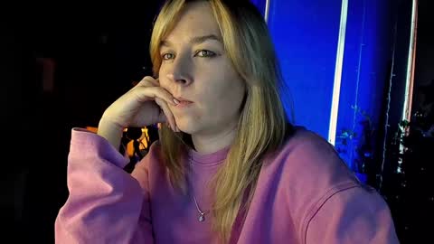 Snapshot of 5_in_one chatting on February 5, 2025, 8:54 am Sunshine online show from February 5, 2025, 8:54 am