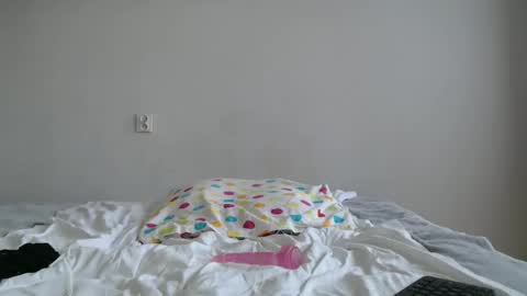 Snapshot of 5dreamer chatting on December 3, 2025, 11:19 am 5dreamer online show from December 3, 2025, 11:19 am