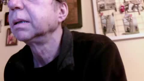 Snapshot of 64shorty chatting on February 26, 2025, 11:52 am 64shorty online show from February 26, 2025, 11:52 am