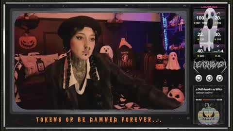 Juune online show from October 31, 2025, 7:37 pm