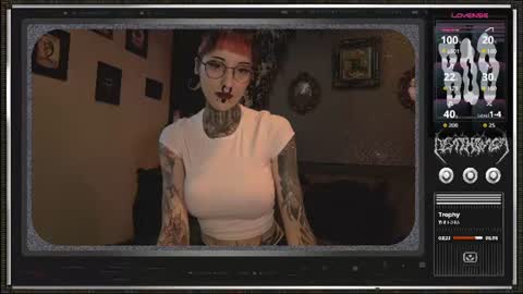Juune online show from June 24, 2026, 7:24 pm