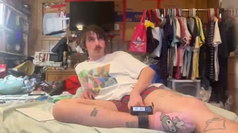 FUCKR online show from April 19, 2026, 10:36 am