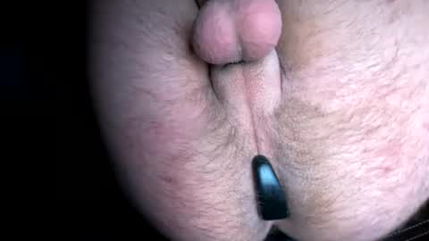 69lickmelow online show from September 28, 2025, 5:24 am