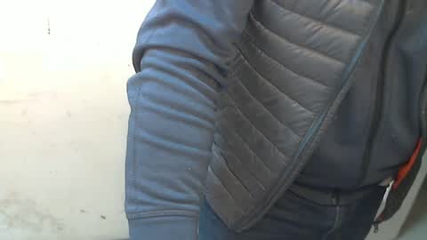 Snapshot of 69pifpaf chatting on December 27, 2024, 4:54 pm 69pifpaf online show from December 27, 2024, 4:54 pm