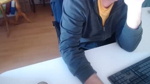 Snapshot of 69pifpaf chatting on December 30, 2024, 1:58 pm 69pifpaf online show from December 30, 2024, 1:58 pm