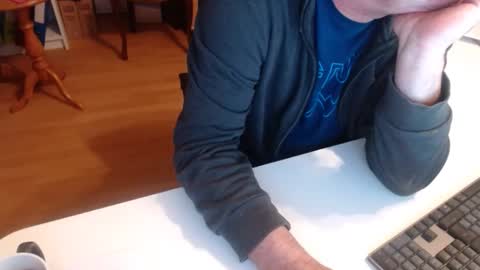 Snapshot of 69pifpaf chatting on January 6, 2025, 6:58 am 69pifpaf online show from January 6, 2025, 6:58 am