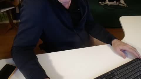 Snapshot of 69pifpaf chatting on February 4, 2025, 12:33 pm 69pifpaf online show from February 4, 2025, 12:33 pm