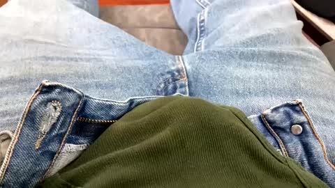 6inchboytoy online show from February 12, 2025, 2:10 pm