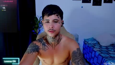 Stefan online show from November 15, 2025, 6:26 pm