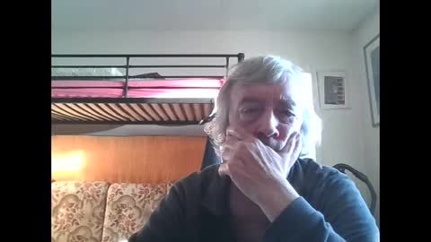 78kiss online show from February 2, 2025, 3:17 pm