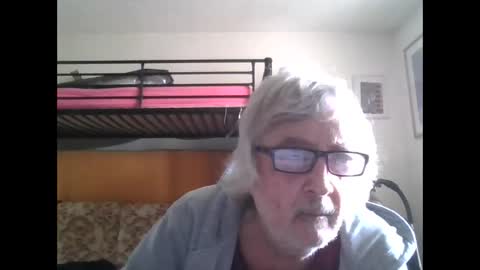 78kiss online show from March 12, 2025, 3:07 pm