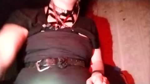 7xofbadponylove online show from November 20, 2025, 4:12 am