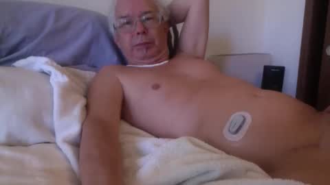 Snapshot of 808dred chatting on October 16, 2025, 11:39 pm 808dred online show from October 16, 2025, 11:39 pm
