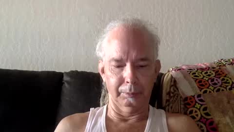 Snapshot of 808dred chatting on July 7, 2026, 8:24 pm 808dred online show from July 7, 2026, 8:24 pm