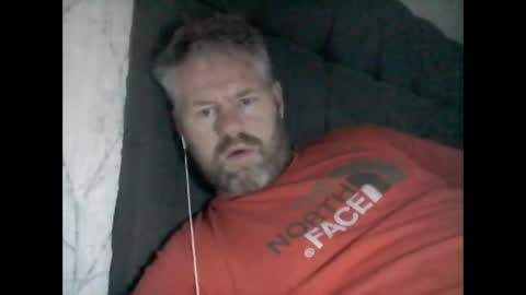 81jonnyx online show from January 3, 2025, 11:35 am