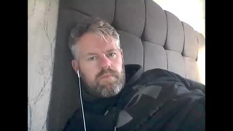 81jonnyx online show from January 10, 2025, 12:04 pm