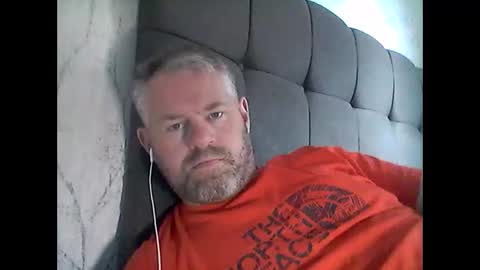 81jonnyx online show from October 20, 2025, 11:43 am