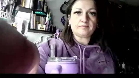 That girl online show from July 2, 2026, 12:22 pm