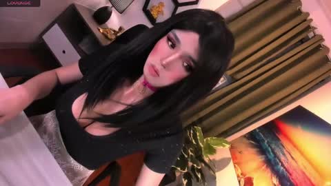 Snapshot of 8inchabsoluteselfsucker chatting on April 15, 2026, 8:10 am Heaven online show from April 15, 2026, 8:10 am