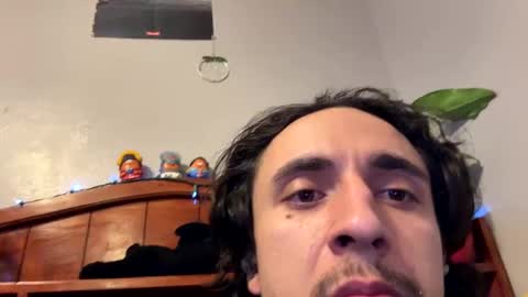 Snapshot of 8inchandres chatting on January 29, 2025, 12:24 pm Andy online show from January 29, 2025, 12:24 pm