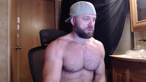 Snapshot of 9fat_inches chatting on February 1, 2025, 3:52 am 9 fat inches online show from February 1, 2025, 3:52 am