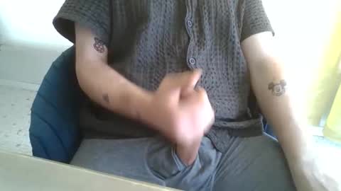 Snapshot of 9inchmenace chatting on May 21, 2026, 6:26 pm 9inchmenace online show from May 21, 2026, 6:26 pm