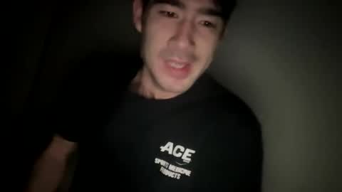 Snapshot of 9thislandd chatting on January 1, 2025, 7:53 pm 9thislandd online show from January 1, 2025, 7:53 pm