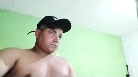 9vinhocamshow online show from March 2, 2025, 10:38 pm