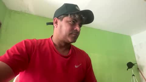 9vinhocamshow online show from September 27, 2025, 12:32 pm